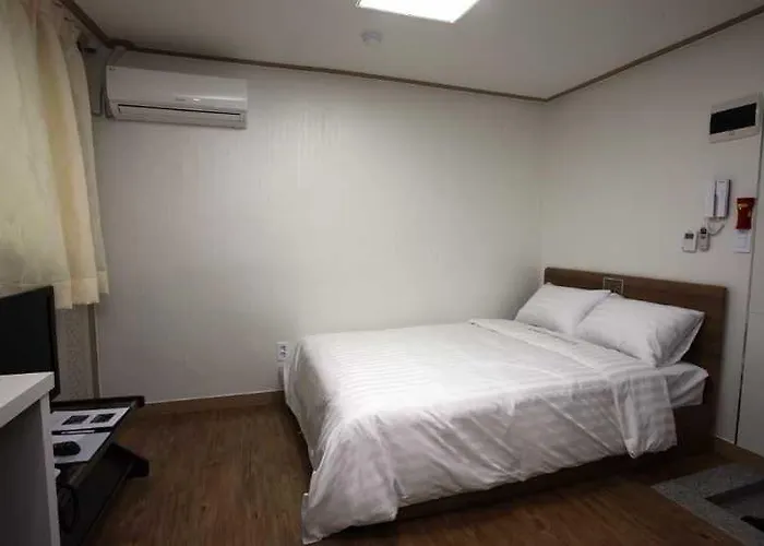 Gangnam Aparthotel 2*
