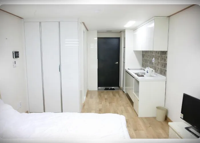 Gangnam Aparthotel